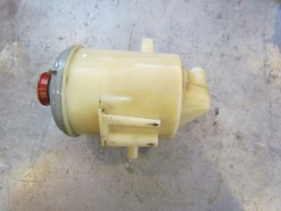 1998 Honda Prelude Power Steering Fluid Reservoir - Image 1 of 2