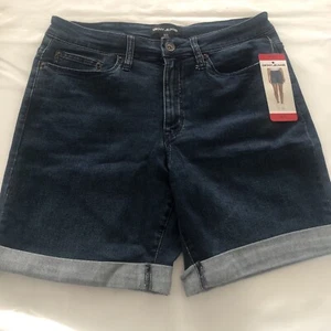 DKNY Jeans Women’s Blue Denim Short Size 8/12 - Picture 1 of 8