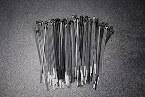 1000 Stück 6 ZOLL REISSVERSCHLUSS KRAWATTEN NYLON SCHWARZ 40 PFUND UV WETTERFEST DRAHT KABEL BCT6 - Bild 1 von 4