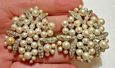 Cluster Perlen CZ Strass Fancy Glänzende Blätter Vintage Goldton Clip Ohrringe - Bild 1 von 4