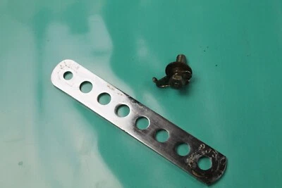 Brazo de tope de freno delantero Honda CB175 1973 Super Sport 45431-453-000 Foto 1 de 3