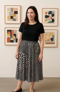 Damen Dana Buchman schwarz weiß Animal Print Plissee Midirock Lg Artsy Urban - Bild 1 von 12