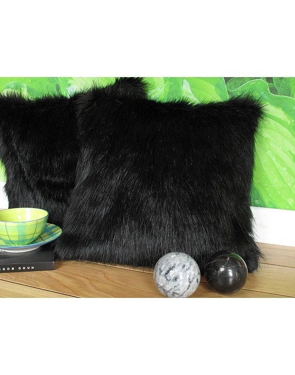 Cojín de piel sintética Black Bear Foto 1 de 1