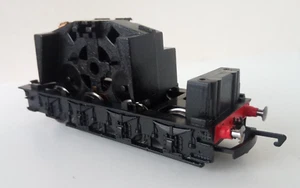 Hornby OO Gauge LNER A1 / A3 8-Wheel Non-Motorised Tender Rolling Chassis #2 - Picture 1 of 7
