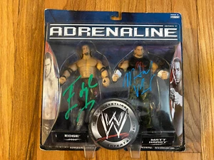 Matt Hardy EDGE SIGNIERTES AUTOGRAMM WWE Jakks Adrenalin 2er-Pack FIGUR BECKETT BAS - Bild 1 von 4