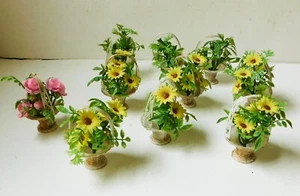 Vintage White Plastic Baskets Yellow Daisies Flowers Party Favors Showers Lot - Picture 1 of 4