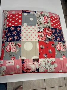 Cath Kidston London Pillow Ruby Patchwork Cottage Roses 24x24 - Picture 1 of 7