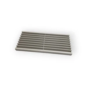 AERMEC 9104947 GRIGLIA CENTRALE 345x140 MM TERMOCONVETTORE FCX32AC - Picture 1 of 1