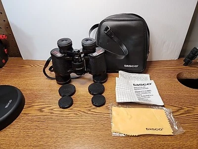 Tasco Binoculars 2000 7x35mm Zip Focus 420 Ft Fully Coated Optics Vintage - Image 1 of 4