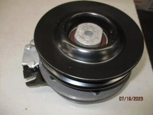 PIEZA DE EMBRAGUE DE TOMA DE MANO HUSQVARNA # 574607001 - Imagen 1 de 2
