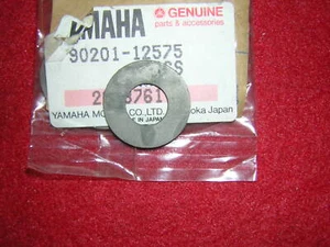 Yamaha R1 04-20 Gear Shift Arm Washer Plate. Genuine Yamaha. New .B49F - Picture 1 of 1