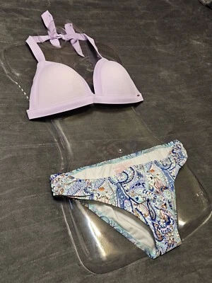 VICTORIA'S SECRET ROSA Lavanda Push-Up Triángulo Bikini Paisley Parte Inferior JUEGO DE NATACIÓN Foto 1 de 4
