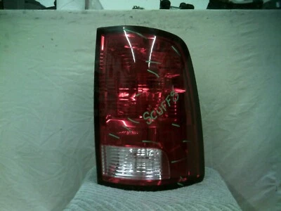 2015,2016,2017,2018,2019 Ram 1500 Tail Lamp RH OEM Foto 1 de 4