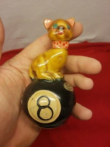 1 Vtg HEX-PUSSY Cat on 8 Ball Salt & Pepper Shaker Japan Pool Billiards 60's  - Picture 1 of 6