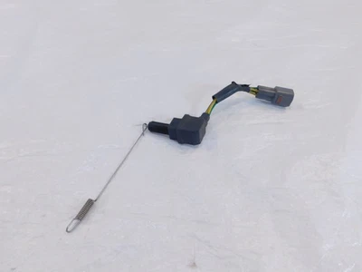 Interruptor de luz de freno trasero Yamaha Royal Star Tour Deluxe Venture S XVZ13 Foto 1 de 4