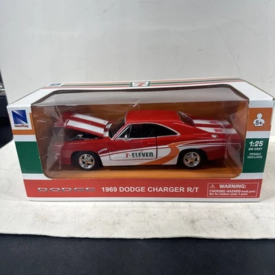 7 Eleven 1969 Toy Car Dodge Charger R/T Open Hood & Door MIB Rare 2014 - Image 1 of 4