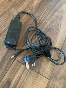 Lenovo Power Adapter 65 W - Black (0A36266). - Picture 1 of 2