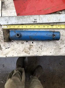 Ford Series 702A Front Blade 1310-1510-1710 1210 KW102227 HYDRAULIC CYLINDER KW - Picture 1 of 9