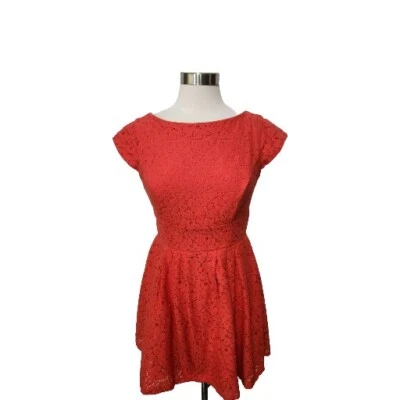 DRESSBARN Womans Dress 8 Orange Lace Lined Fit & Flare Skater Back Cap Sleeve  - Image 1 of 4