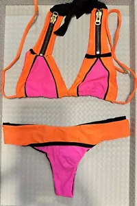 Beach Bunny 'Endless Summer' Triángulo Bikini XXS Top S Naranja Rosa Traje de Baño Conjunto - Imagen 1 de 7