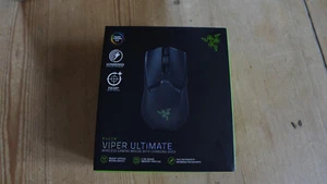 Razer Viper Ultimate Neu mit Ladestation Top Zustand - Bild 1 von 6