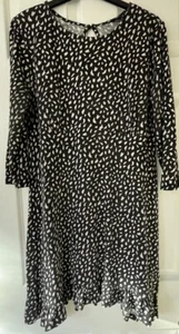 Peacocks Black and White Frilled Hem Dress Size 14 Used - Picture 1 of 10