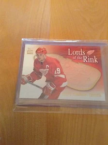 02-03 2002-03 CROWN ROYALE STEVE YZERMAN LORD OF THE RINK 10 DETROIT RED WINGS - Bild 1 von 1