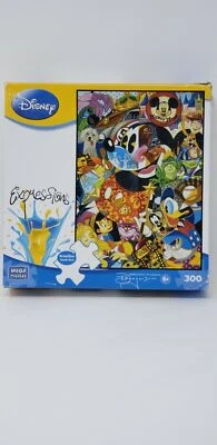 Rompecabezas de 300 piezas Disney Experssions Tim Rogerson Mickey Mouse Club Foto 1 de 4