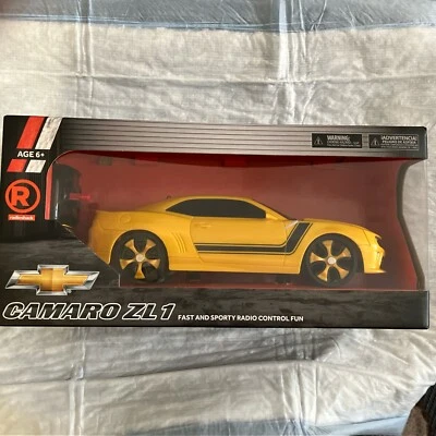Radio Shack Yellow Chevrolet ZL1 Remote Control RC-Car 1:18 Scale Factory Sealed - Image 1 of 4