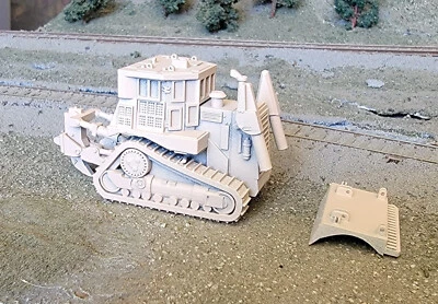 Una excavadora blindada Cat D9R escala 1/87, hoja separada, ¡bronceado desierto! Foto 1 de 4