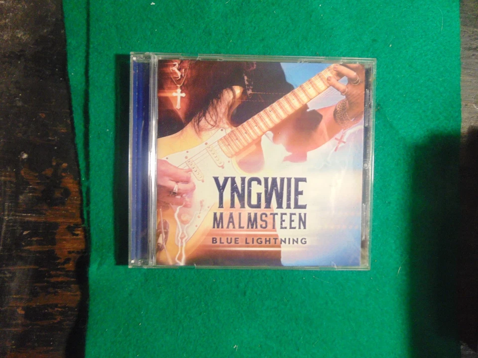 Yngwie Malmsteen Blue Lightning (CD) Album Foto 1 de 1