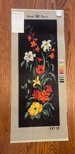 Vintage Flowers Royal Paris Needlepoint Tapestry Canvas #13712 Bouquet - Picture 1 of 3