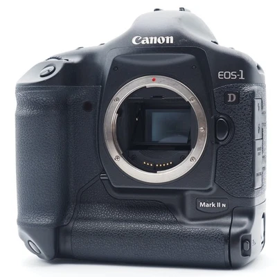 Canon Digital SLR Camera EOS 1D Mark II Body EOS1D MARK2 Black Very Good Japan - Image 1 of 4