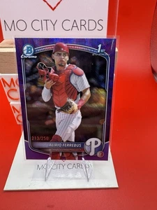 2025 Bowman Chrome Alirio Ferrebus 1° Bowman Purple Wave /250 Phillies BCP-198 - Foto 1 di 3