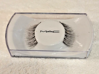 MAC False Eyelashes #36 Dream Girl Black/Brown New In Packaging - Image 1 of 2