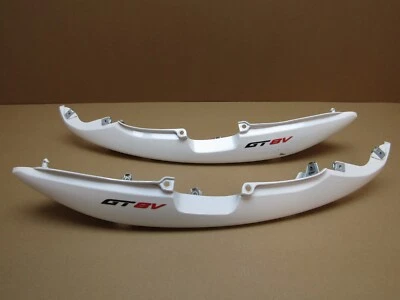 Moto Guzzi Norge 1200 GT 2015 22,340 miles rear tail fairing panels pair (10281) - Imagem 1 de 4