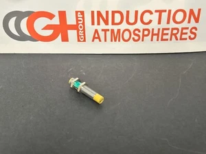 TURCK NI8U-M12-AP4X-H1141 Proximity Sensor, Stoneface, PNP, Normally Open, M12 - Picture 1 of 2
