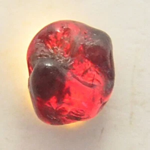 11.50Ct 100%Natural Mozambique Garnet Rough Specimen Collectible Gemstone - Picture 1 of 10