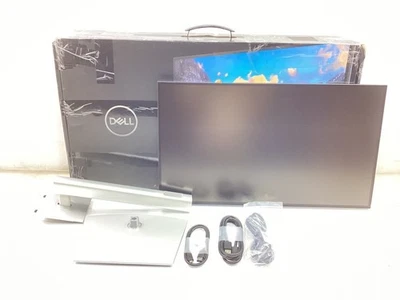 Dell UltraSharp 27" 2560 x 1440 QHD IPS LCD Monitor - 120Hz, 5ms - U2724D - Image 1 of 4