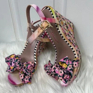 Betsey Johnson Carie Pink Floral Bow & Braid Platform Wedge Sandal size 5.5 - Picture 1 of 10
