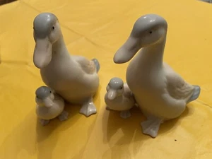 Porzellan Figuren Ostern Laufenten Enten mit Entlein - Bild 1 von 2
