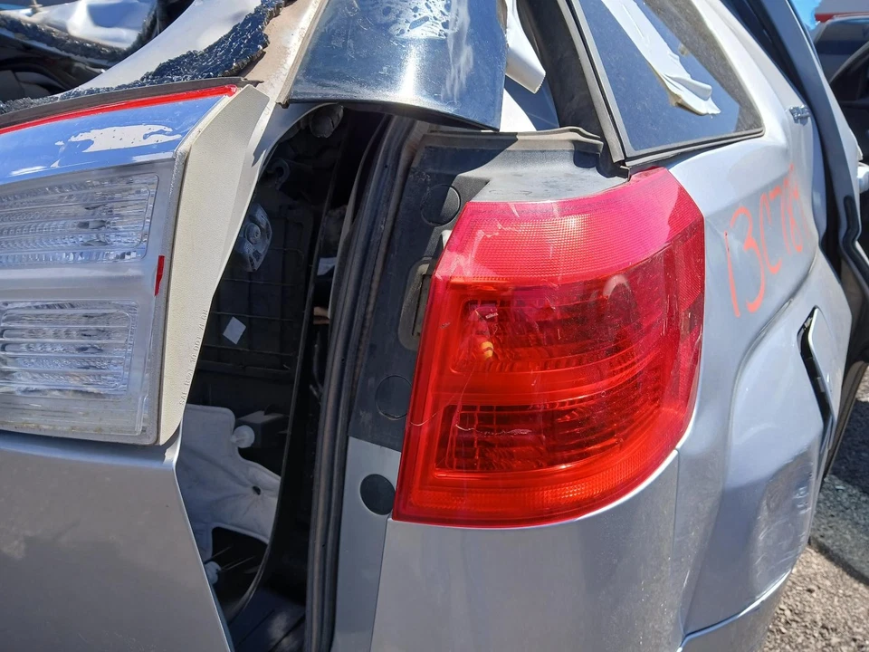 Used Right Tail Light Assembly fits: 2013 Gmc Terrain quarter panel mounted Righ - Изображение 1 из 4