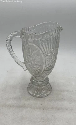 Jarro vintage com base de pé de cristal transparente gravado floral - Imagem 1 de 4