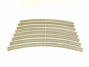 8 x Hornby OO Gauge R609 Curved Track - Nickel Silver - Picture 1 of 5