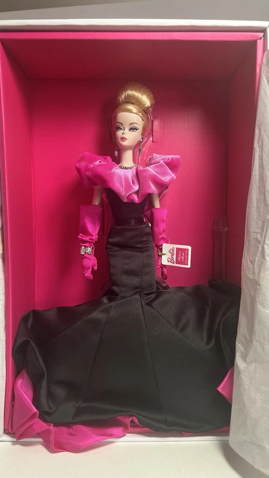 Mattel Members Barbie Signature Fashion Model Collection Doll #2 HRM34