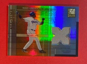 2003 Donruss Elite: TONY GWYNN Game Used Jersey Foil /400
