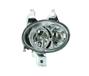 Right Fog Light for Peugeot 206 1998-2000 2001 2002 2003 2004 2005 2006 VH424P - Picture 1 of 1