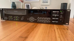 ALESIS Masterlink ML-9600 Hi-Res CDR/HDD 48/96k sampling, 16/24bit with remote - Picture 1 of 6