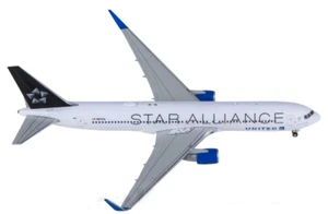 1:400 Geminijets United Airlines B767-300ER Passenger Airplane Diecast Model - Picture 1 of 4