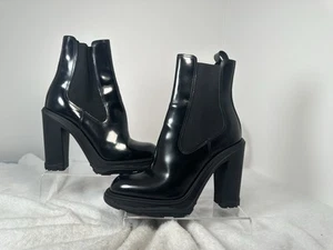 Alexander McQueen Leather Chelsea Boots Size 31 - Picture 1 of 7